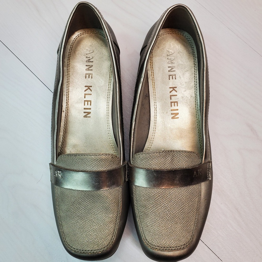 Anne Klein AK Flex Women's Size 9M Metallic Gold Loafers Dress Shoes - Picture 4 of 16